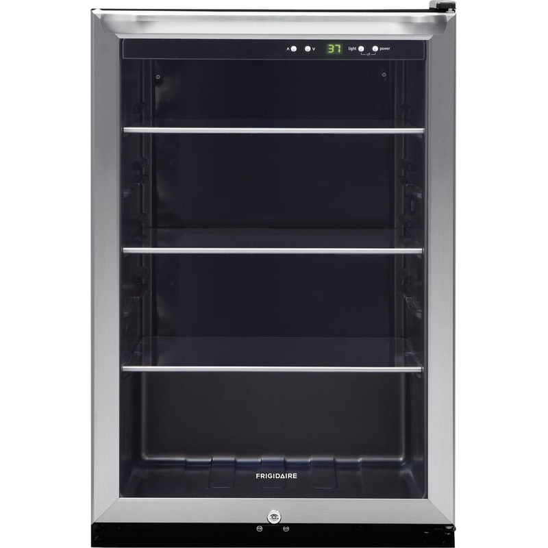 Frigidaire FRYB4623AS Frigidaire 138 12 Oz. Can Capacity Beverage Center