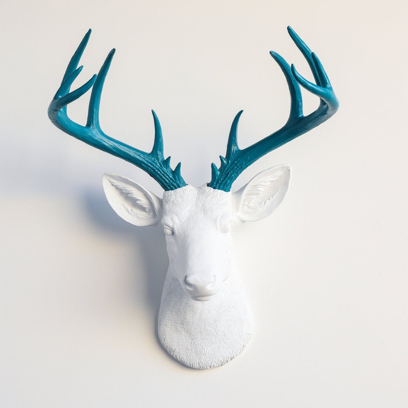 Large Deer Head Faux Taxidermy Wall Dcor Millwood Pines Color: White/Turquoise
