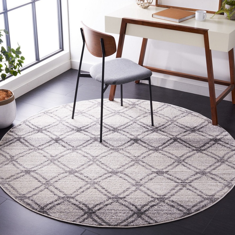Muniz Performance Geometric Rug Union Rustic Rug Size: Round 6′