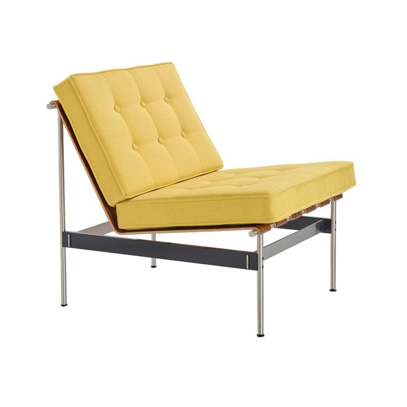 416 Classic Armchair