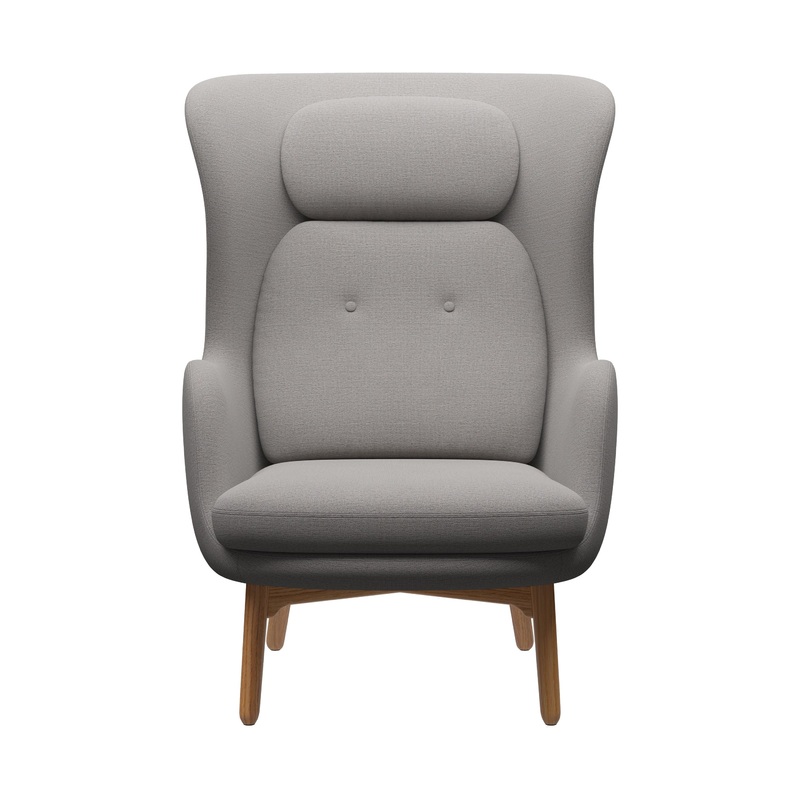 Ro Lounge Chair with Wood Legs