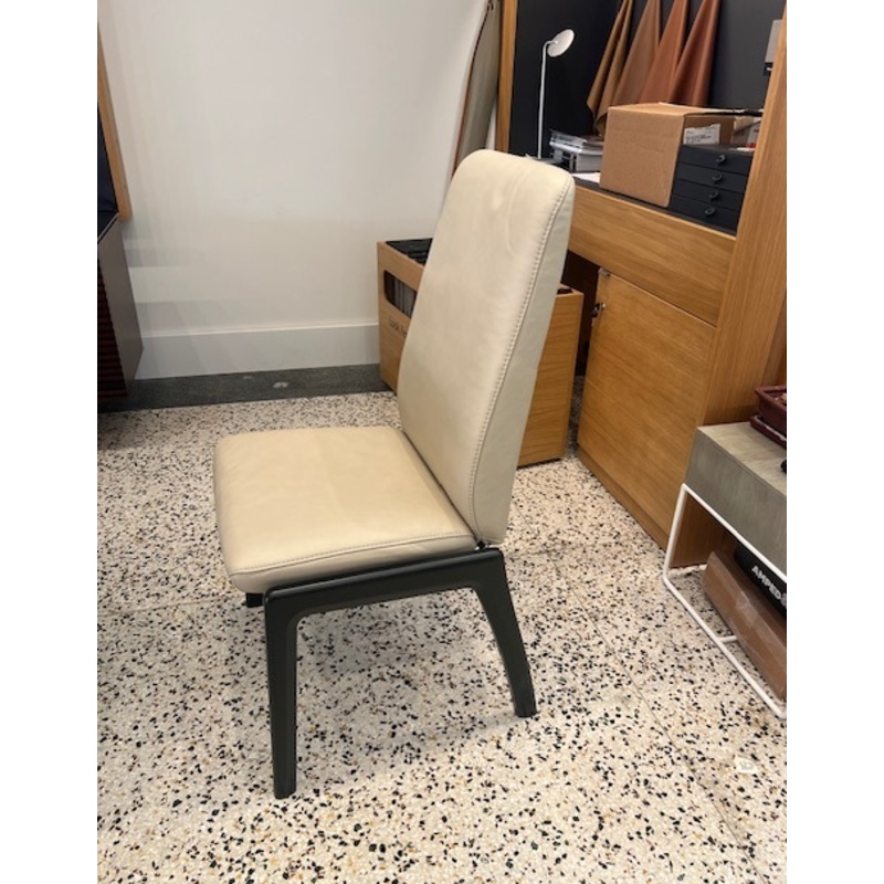 Laurel High Back no-arms – Black Wood Base D100- Paloma Fog 37