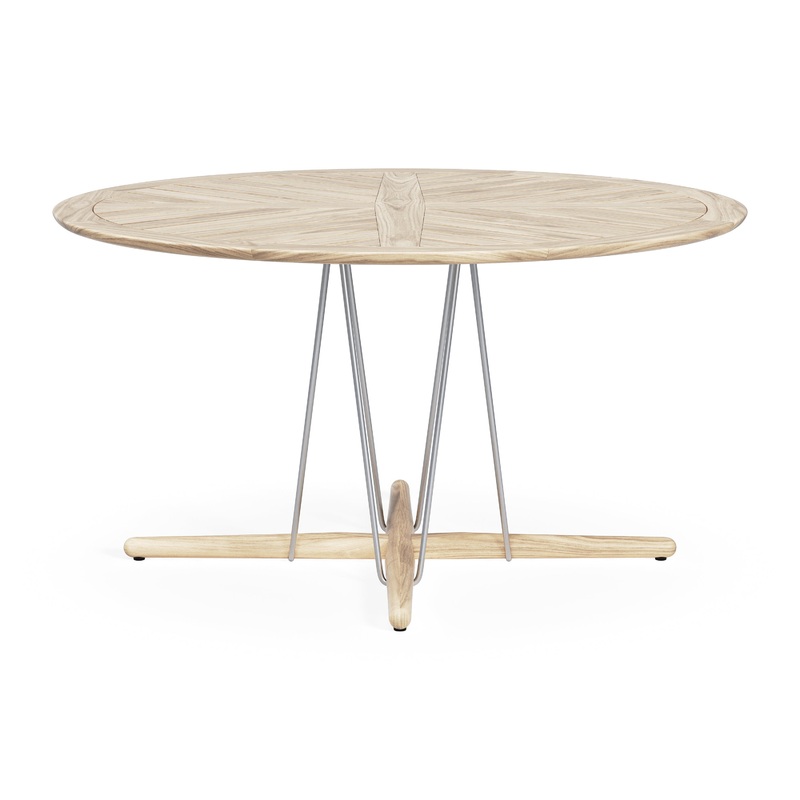 E022 Embrace Outdoor Dining Table