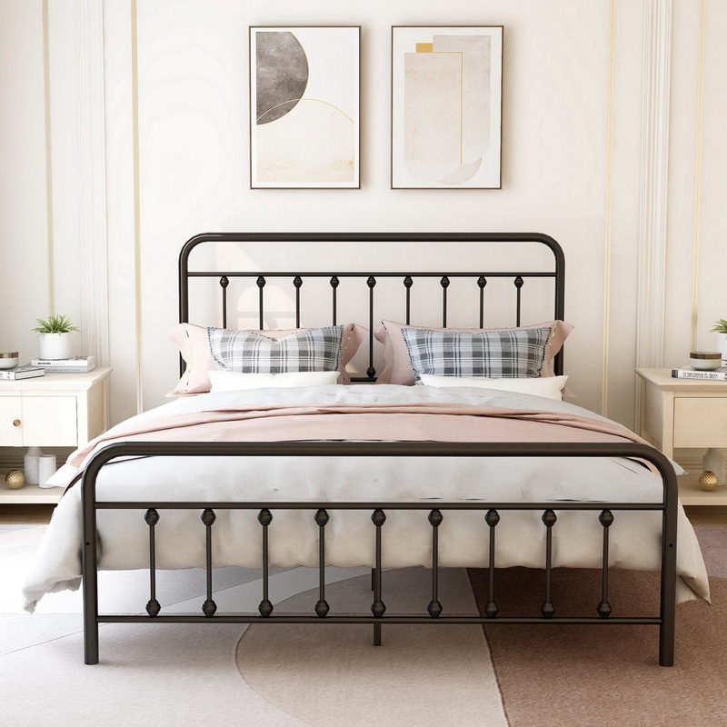 Cliffrose Platform Bed August Grove Color: Black Size: Queen