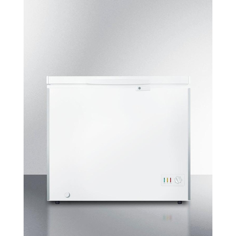 Summit SCFM73 6.7 Cu.Ft. Chest Freezer