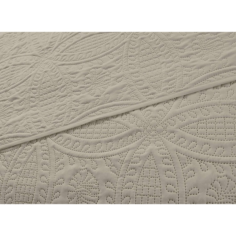 Austin Microfiber Reversible 3 Piece Coverlet / Bedspread Set Chezmoi Collection Color: Khaki Size: Queen Coverlet / Bedspread + 2 Standard Shams