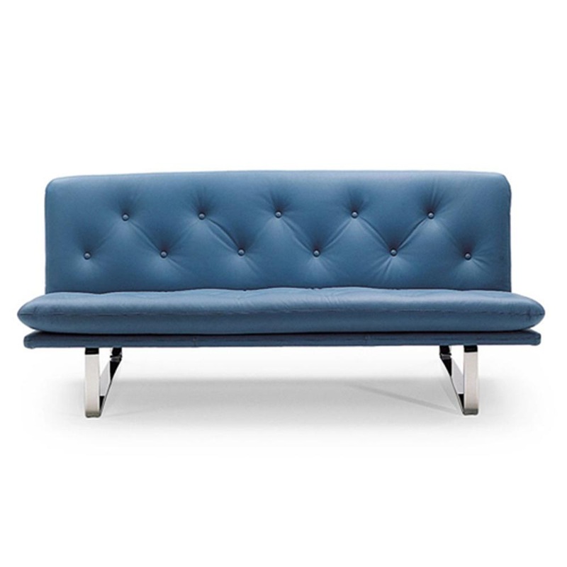 C684 – 3 Seater Sofa