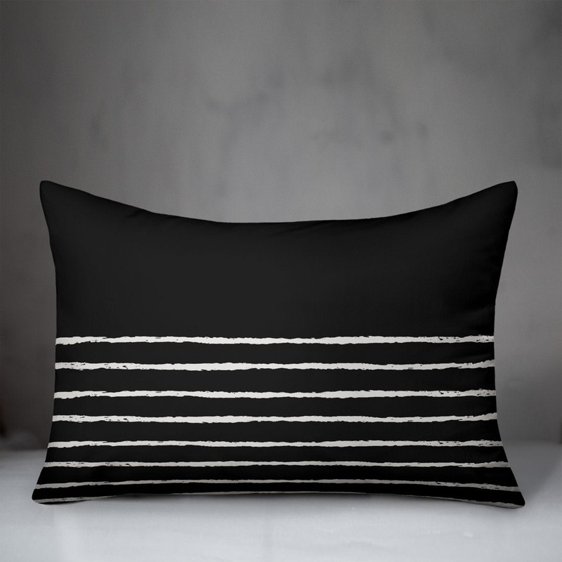 Aezaz Rectangular Pillow Cover & Insert Breakwater Bay Color: Black/White