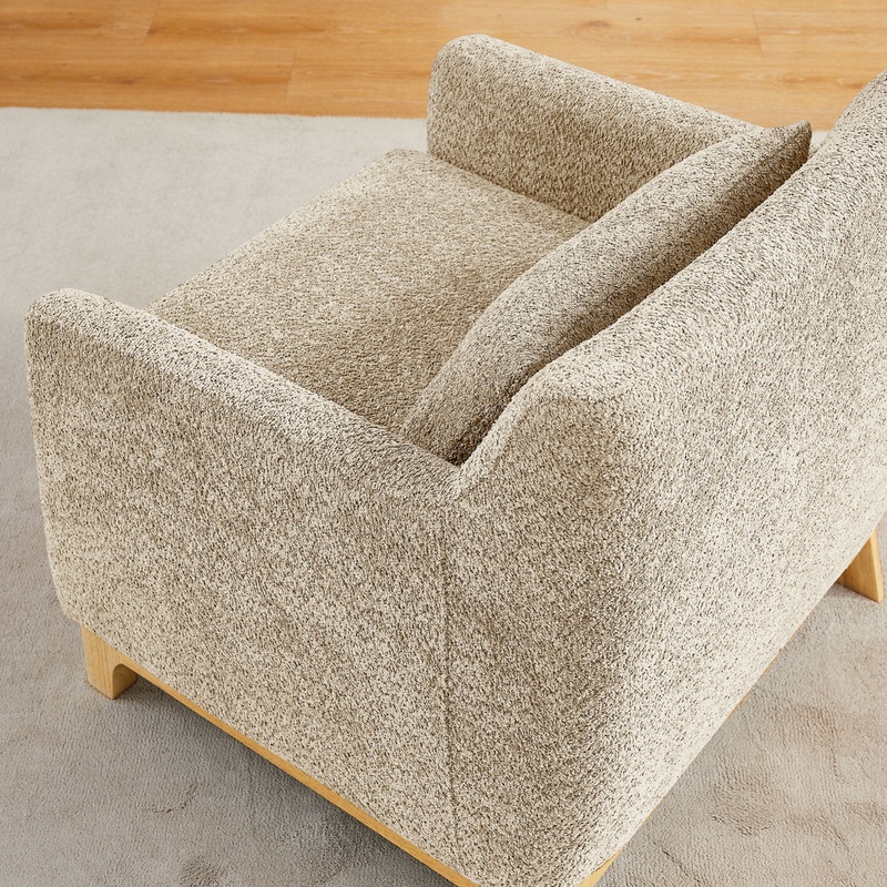 Jazmere 31.5″ Armchair Mercer41 Leg Color: Natural Fabric: Camel Boucle
