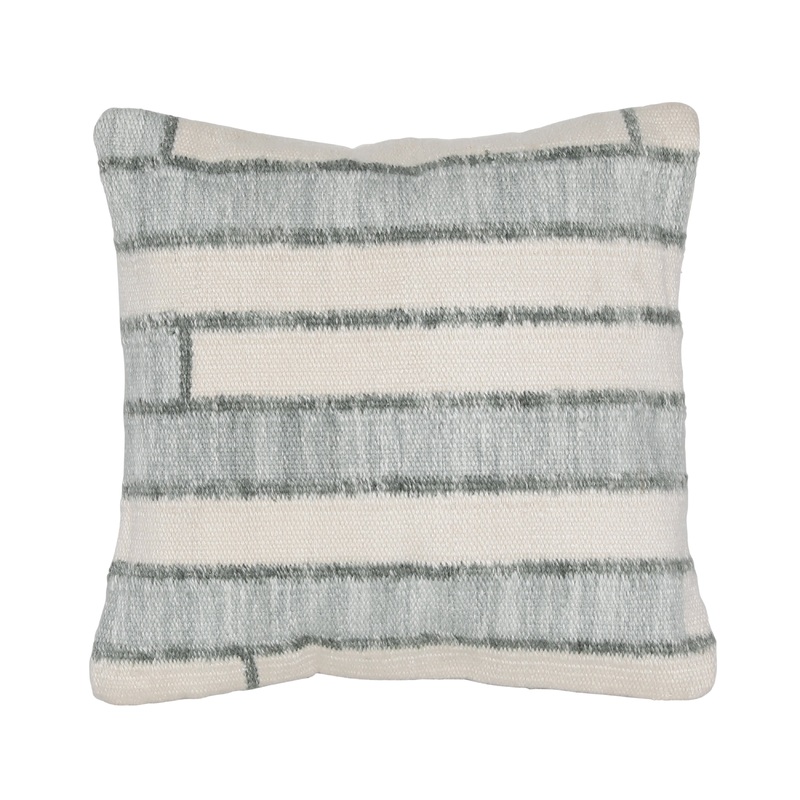 SeaBreeze Comfort Cushion – Chic Seafoam Green and Ivory