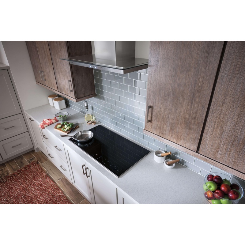 Wolf CE365TS208 36″ Transitional Electric Cooktop