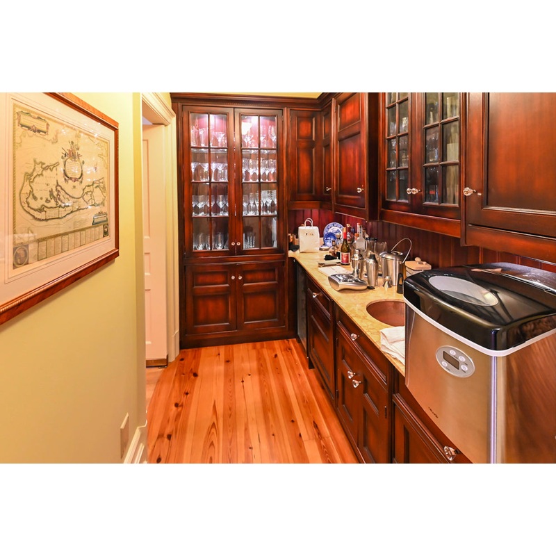 Wentworth Traditional Butler’s Pantry with Quartz Countertops