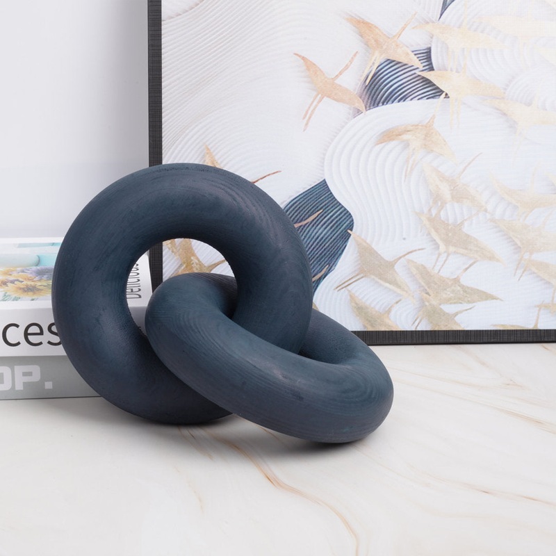 Dinara Chain Link Decor Sculpture AllModern Color: Blue