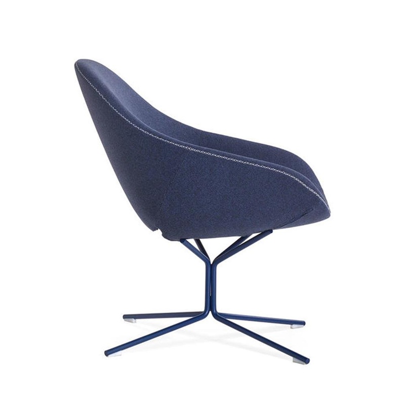 Beso Lounge Chair With Star Base