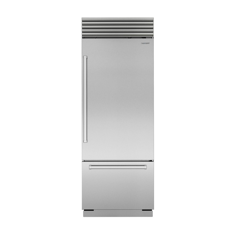 Sub-Zero CL3050UIDSTR 30″ Classic Over-And-Under Refrigerator/Freezer With Internal Dispenser