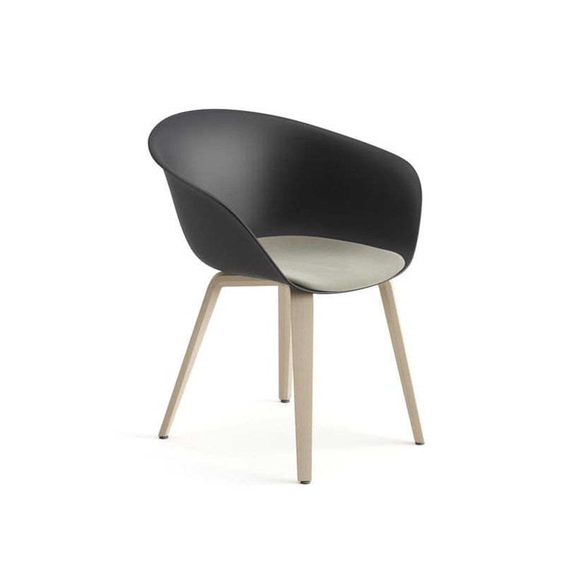 Duna 02 Wood Leg Chair With Seat Cushion