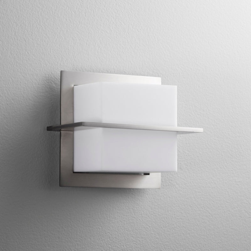 Metrix Wall Sconce