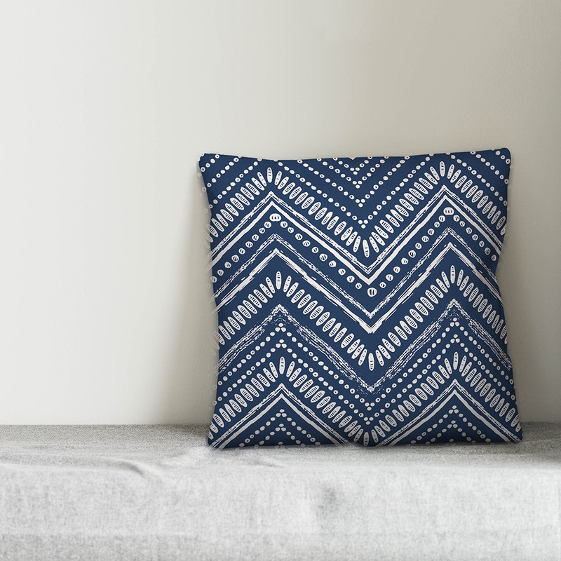 Circle Outdoor Square Pillow Designs Direct Creative Group Color: Navy/Off White Size: 20″ x 20″