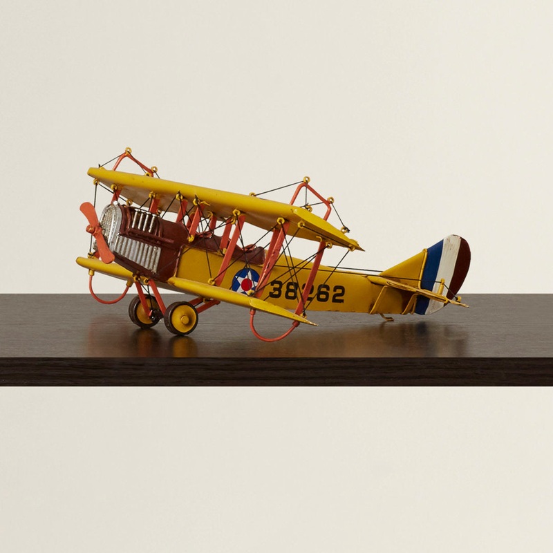 1918 Curtiss JN-4 Model Plane Zoomie Kids