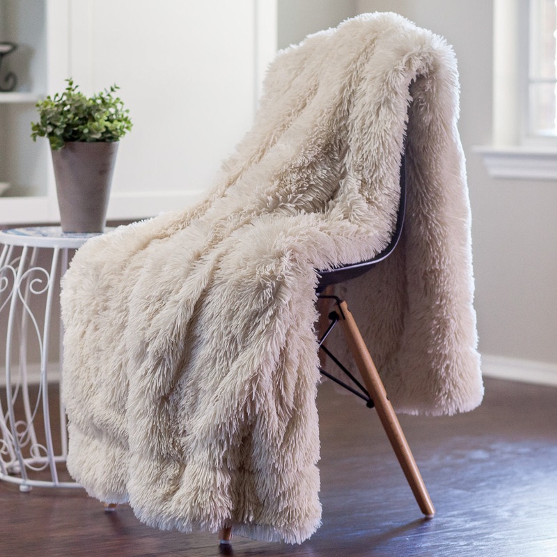 Shaggy Shaggy Super Elegent Sherpa Long Fur Throw Chanasya Color: Creme Size: 50″ W x 65″ L