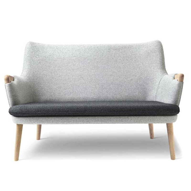 CH72 Sofa